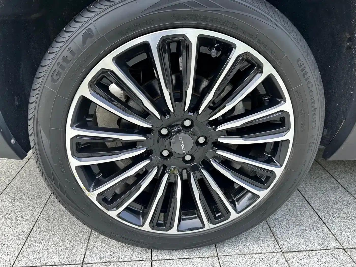 Jetour X90 PLUS 2021 1.6TD DCT Manor 7-seater — миниатюра 7