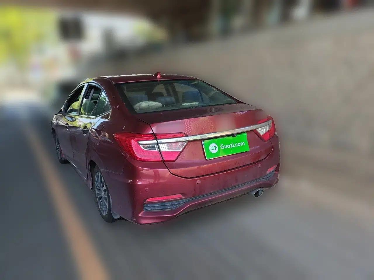 Honda Crider 2015 1.8L automatic luxury edition — миниатюра 4