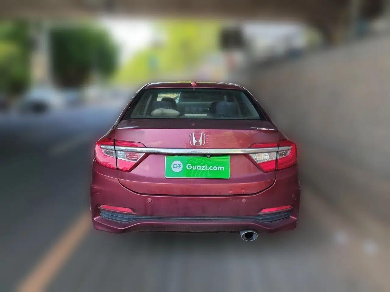 Honda Crider 2015 1.8L automatic luxury edition — миниатюра 5