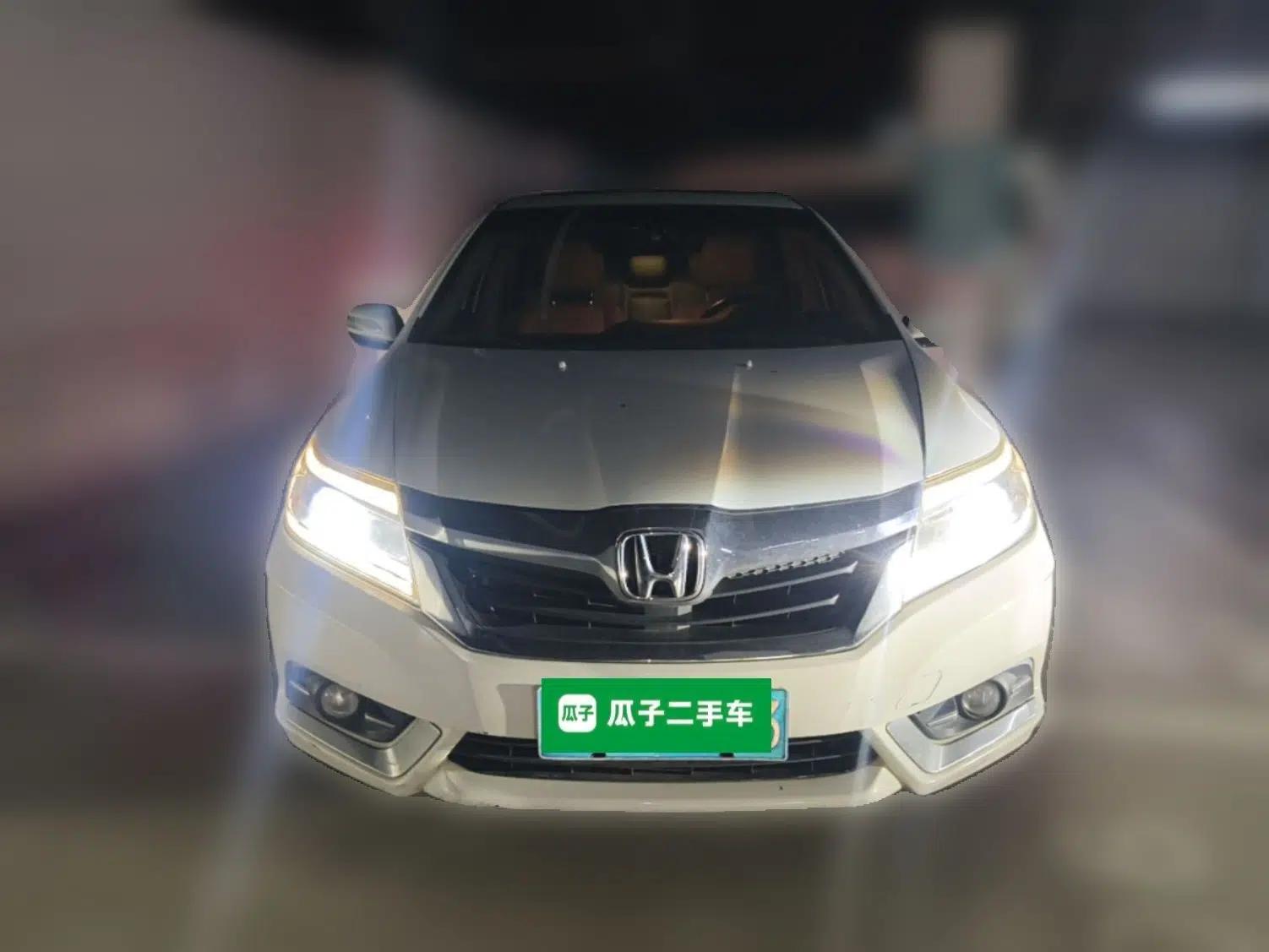 Honda Crider 2013 1.8L automatic luxury edition — миниатюра 2