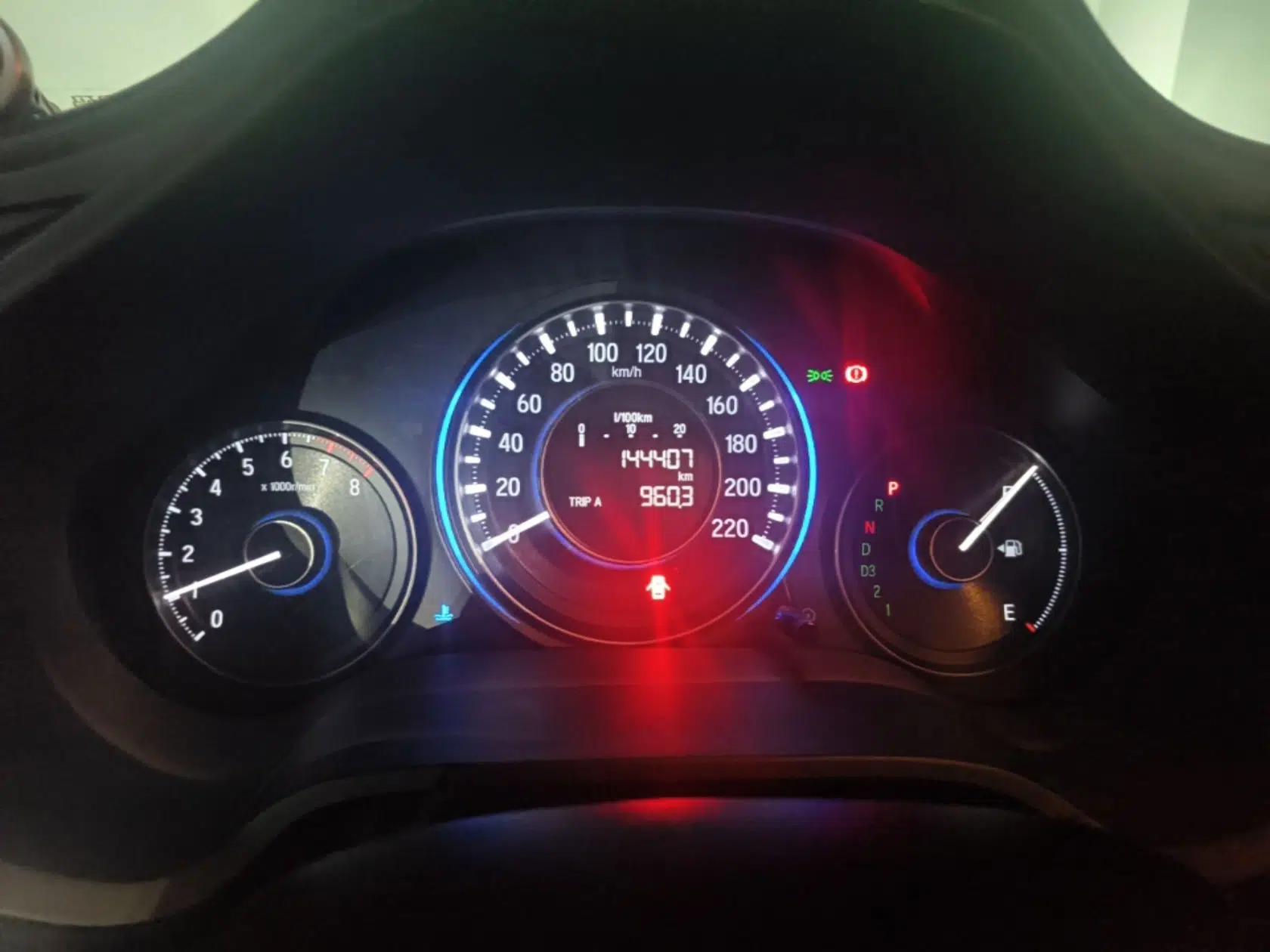 Honda Crider 2013 1.8L automatic luxury edition — миниатюра 11