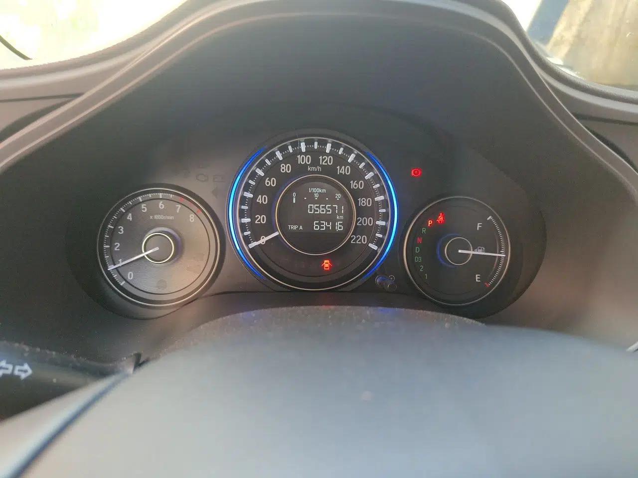 Honda Crider 2013 1.8L automatic luxury edition — миниатюра 11
