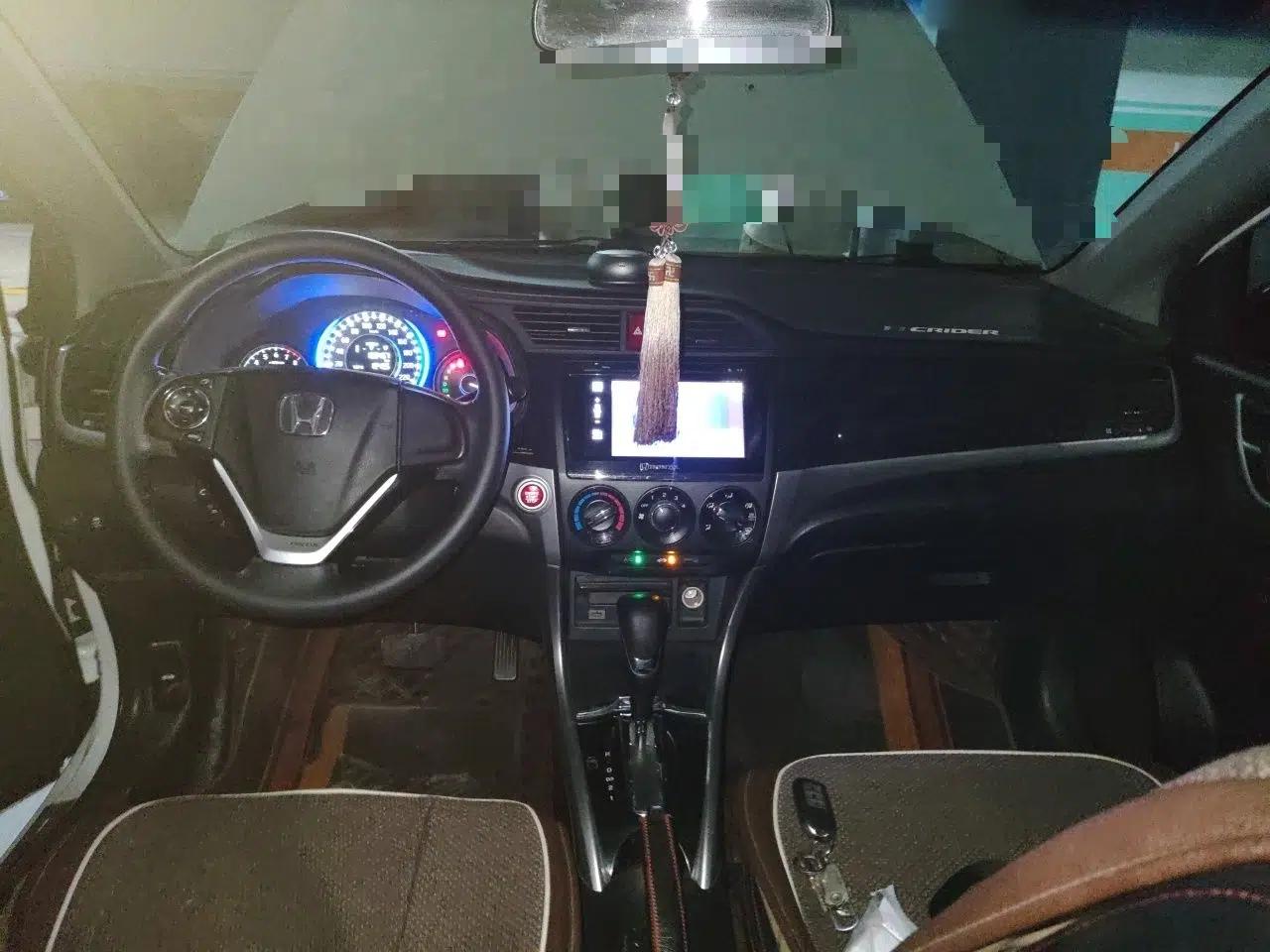 Honda Crider 2013 1.8L automatic luxury edition — миниатюра 9