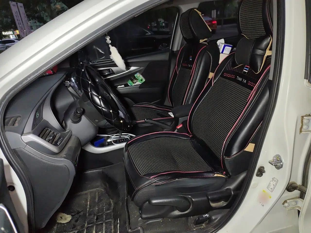 Honda Crider 2016 1.8L CVT Luxury Edition — миниатюра 12