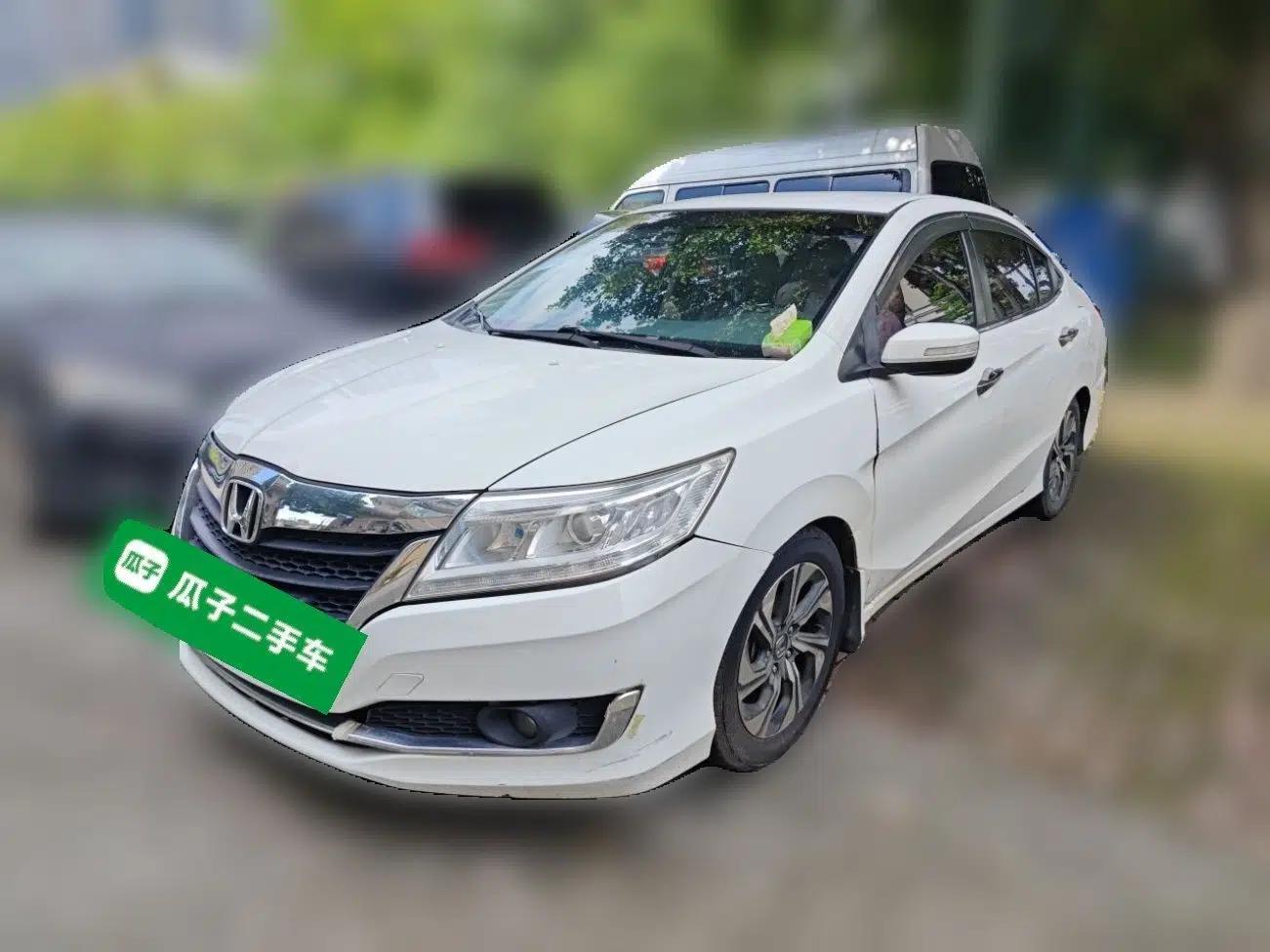 Honda Crider 2016 1.8L Manual Fashion Edition — миниатюра 1
