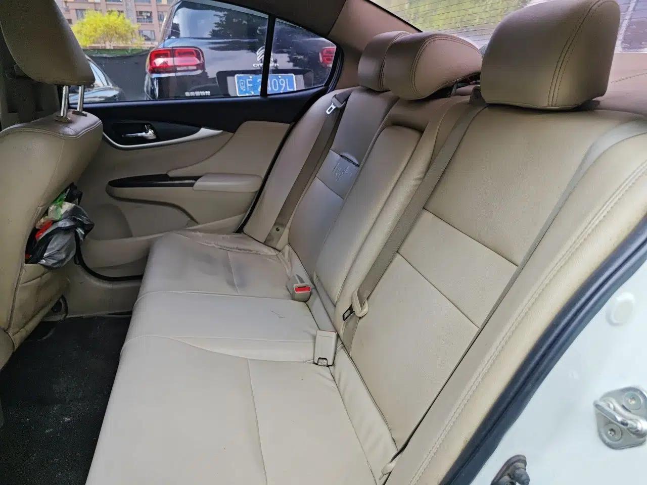 Honda Crider 2016 1.8L Manual Fashion Edition — миниатюра 17