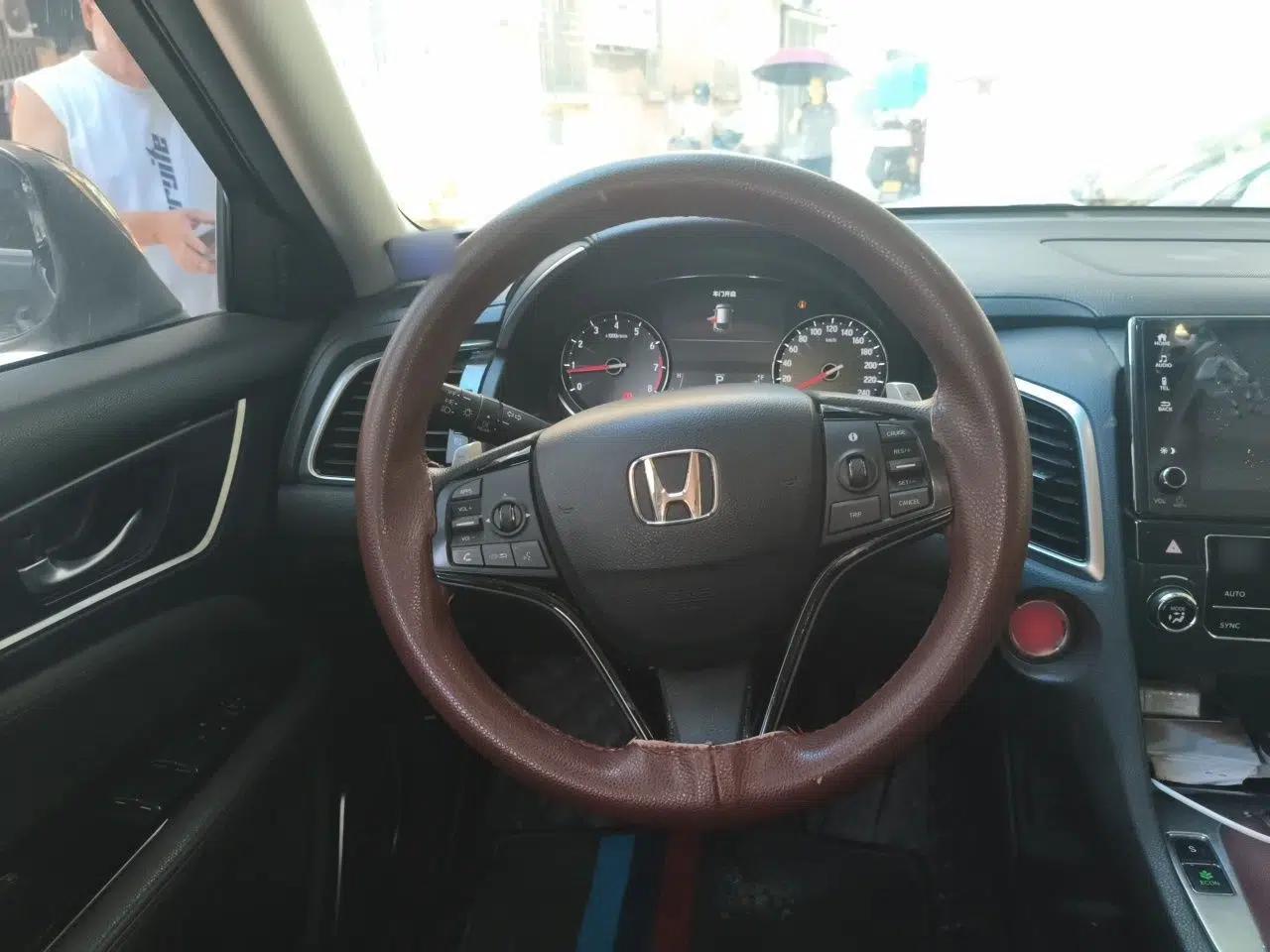 Honda Avancier 2017 240TURBO Two-Wheel Drive Elite Edition — миниатюра 10