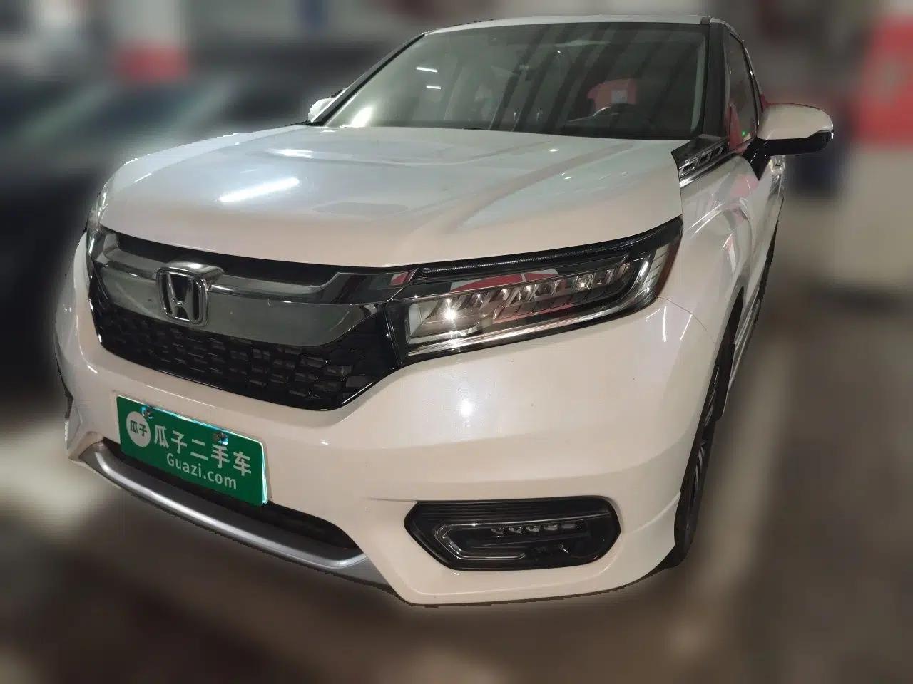 Honda Avancier 2017 370TURBO 2WD Luxury Edition — миниатюра 1