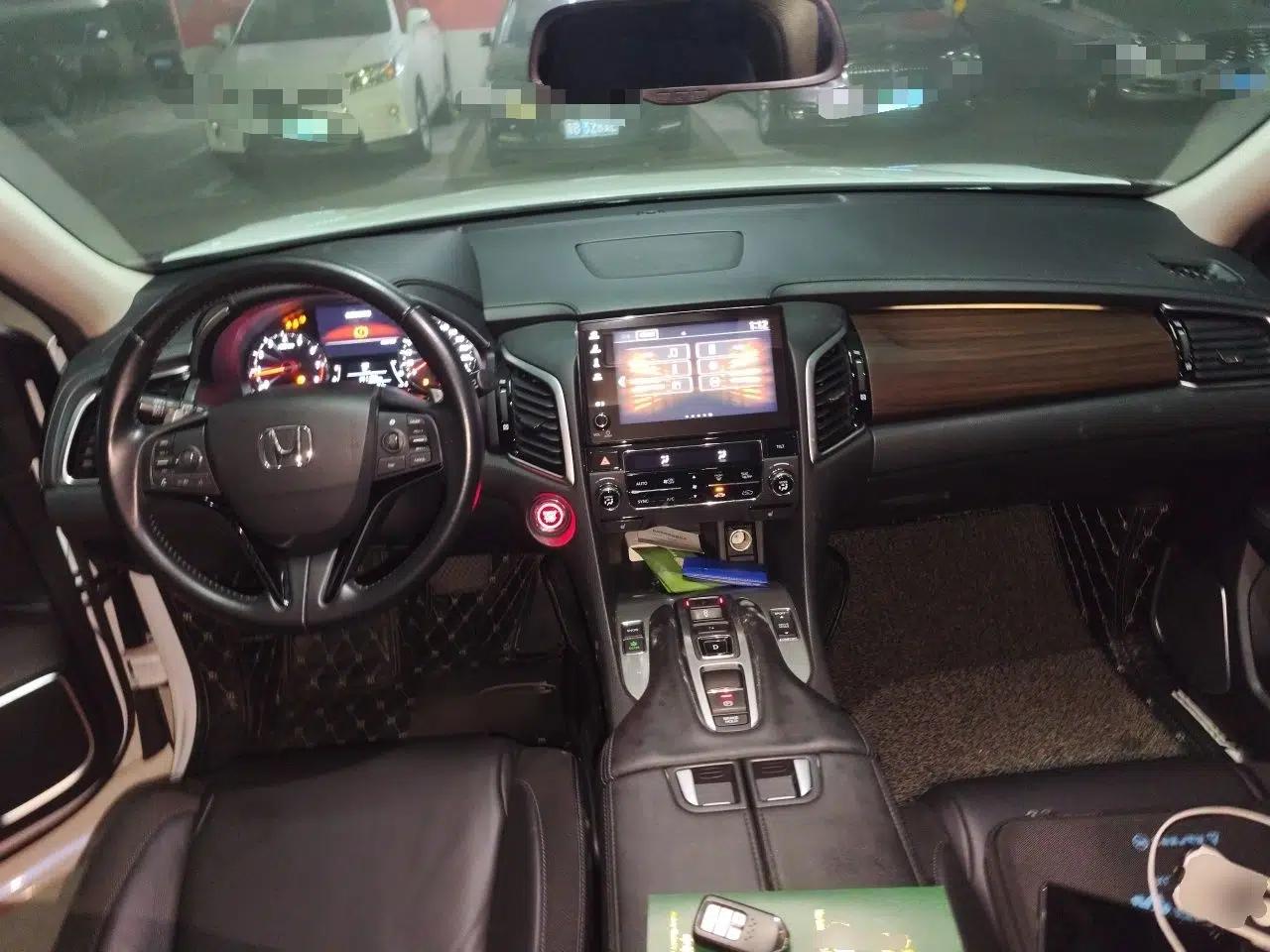 Honda Avancier 2017 370TURBO 2WD Luxury Edition — миниатюра 9