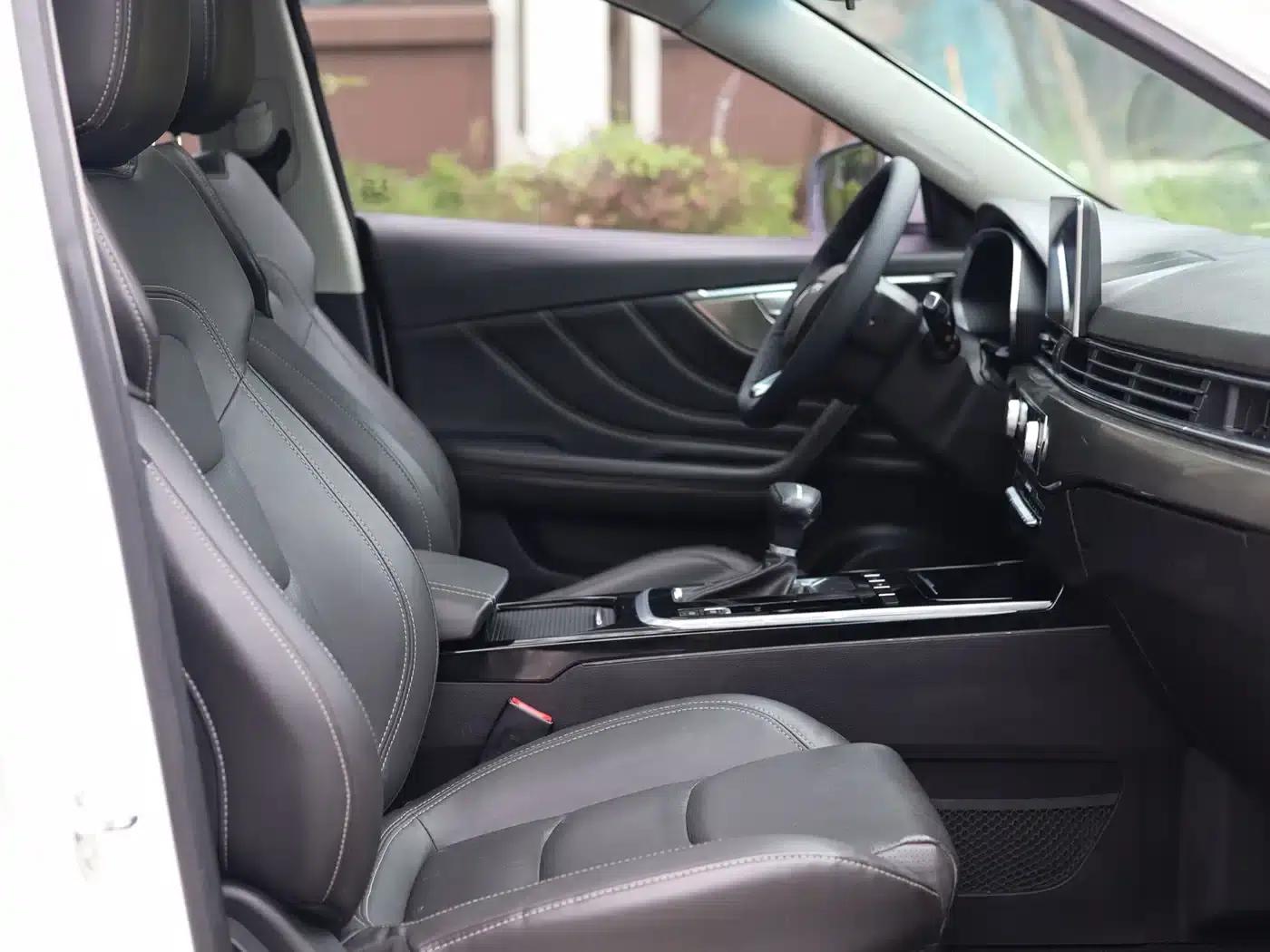 Jetour X70S 2019 1.5T DCT Explorer Edition 6-seater — миниатюра 24
