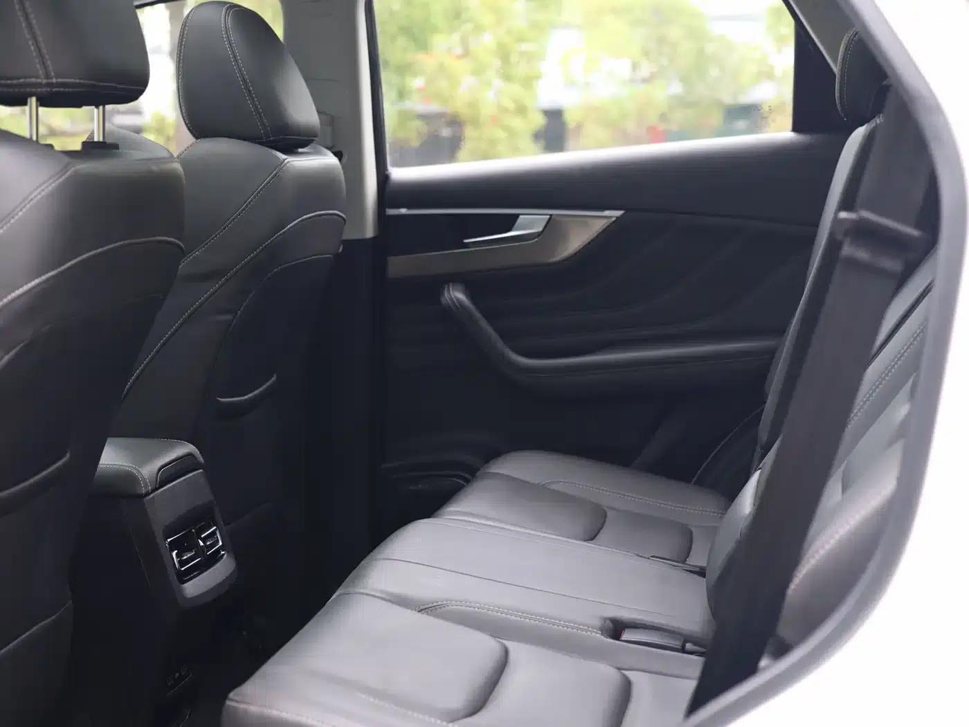 Jetour X70S 2019 1.5T DCT Explorer Edition 6-seater — миниатюра 32