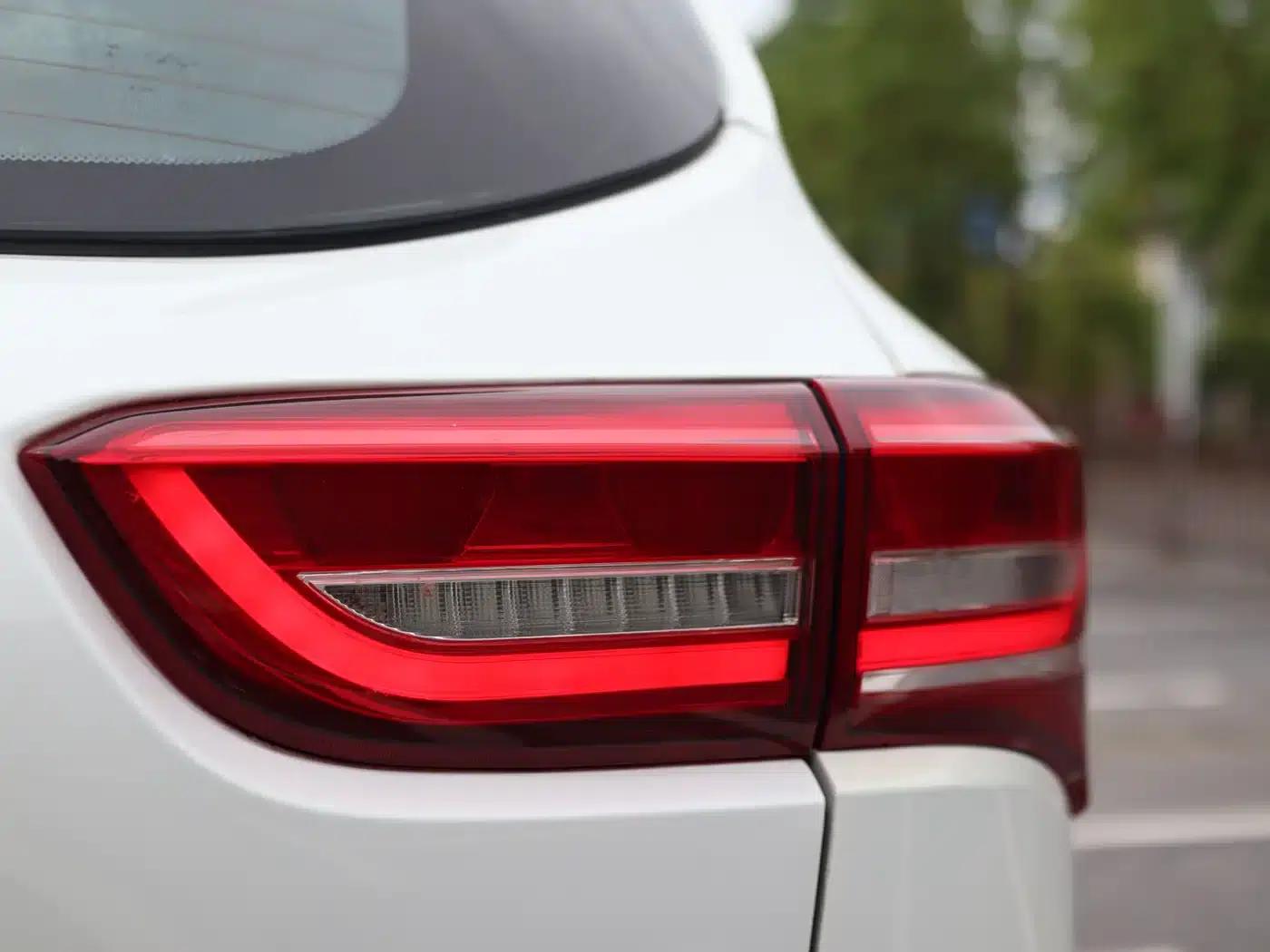 Jetour X70S 2019 1.5T DCT Explorer Edition 6-seater — миниатюра 8