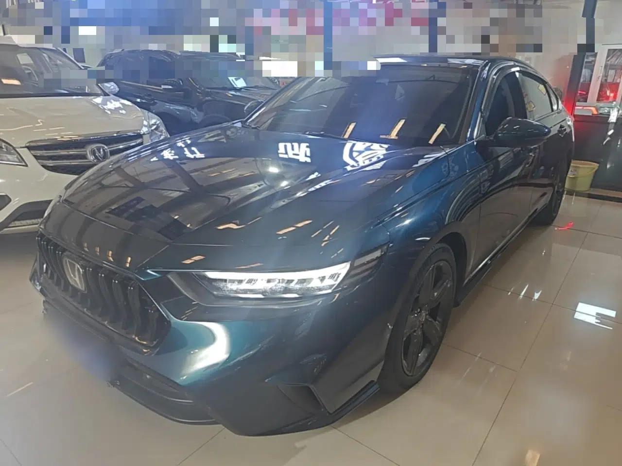 Honda Inspire 2023 260TURBO Deluxe Edition — миниатюра 1