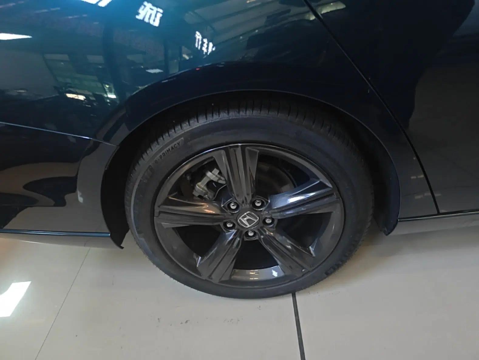 Honda Inspire 2023 260TURBO Deluxe Edition — миниатюра 11
