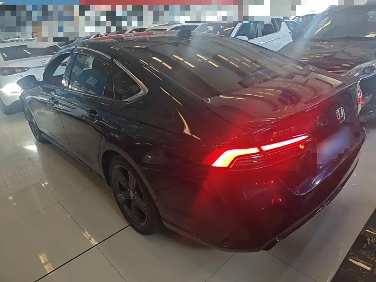 Honda Inspire 2023 260TURBO Deluxe Edition — миниатюра 4