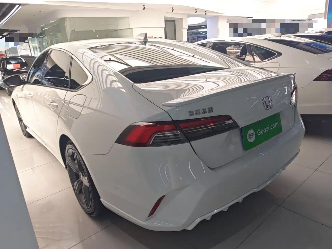 Honda Inspire 2023 260TURBO Deluxe Edition — миниатюра 4