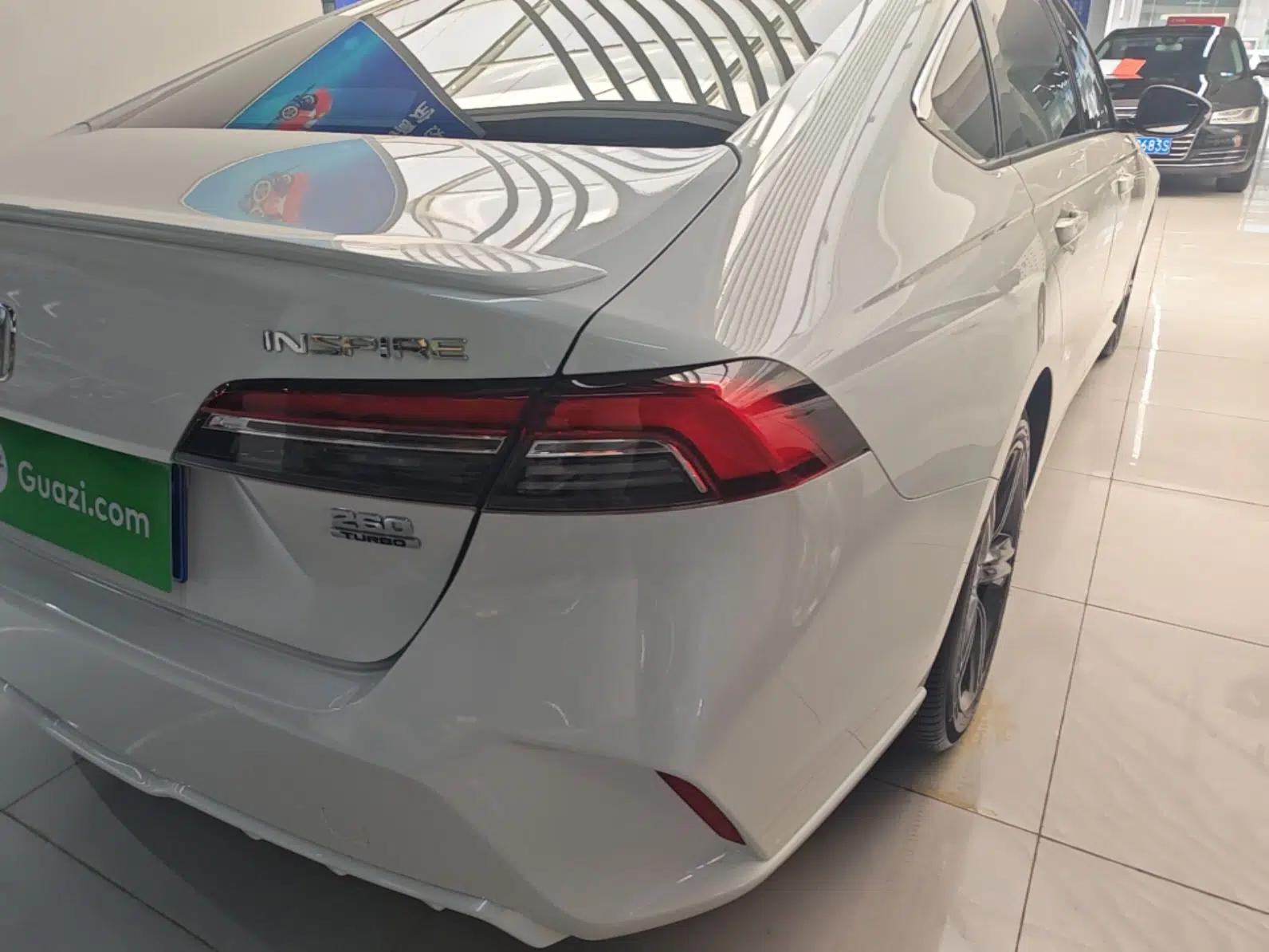 Honda Inspire 2023 260TURBO Deluxe Edition — миниатюра 9