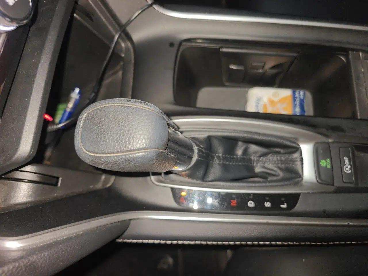 Honda Inspire 2019 260TURBO Elegant Edition China V Emission Standard — миниатюра 14