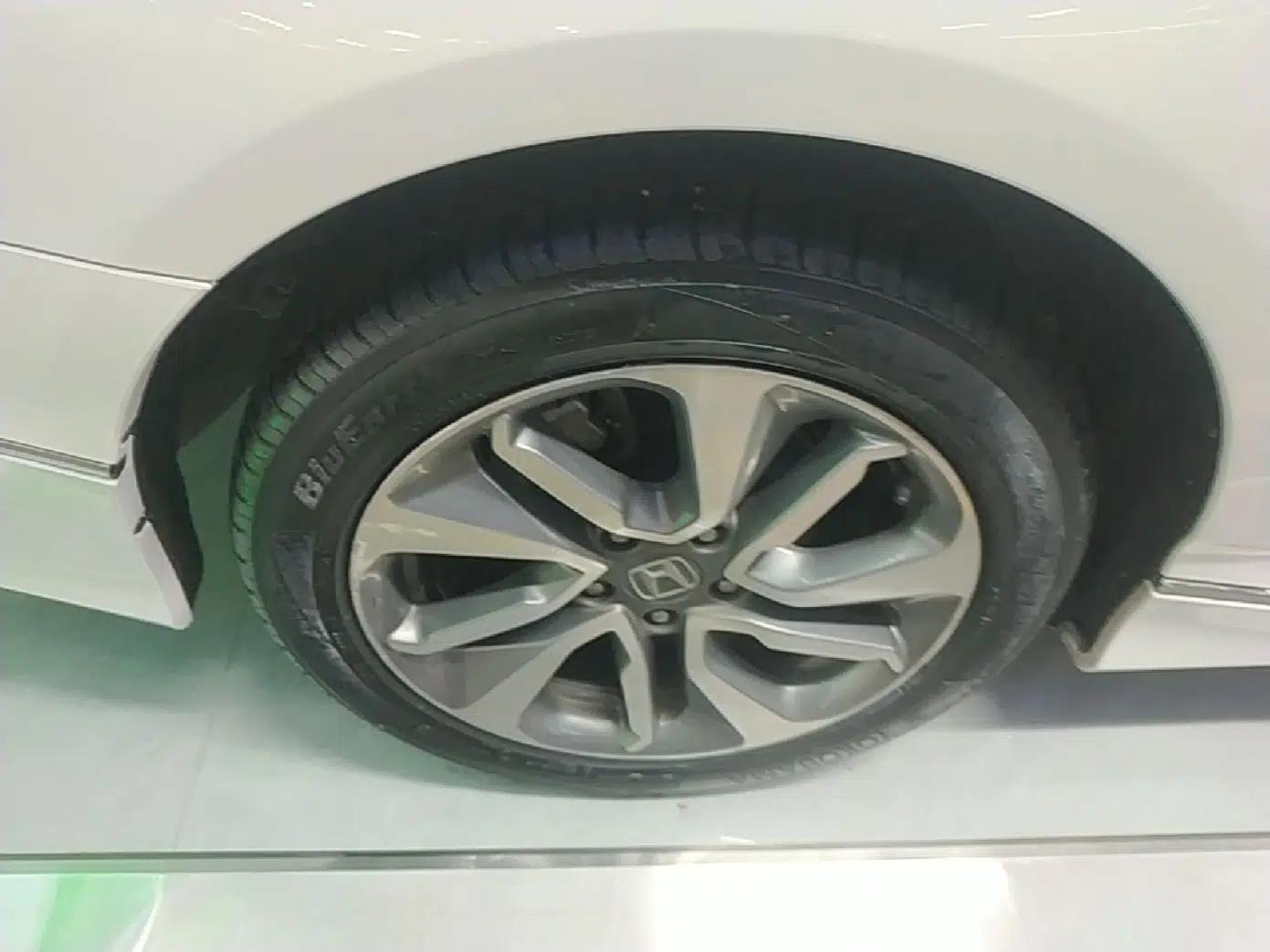 Honda Inspire 2019 260TURBO Elegant Edition China VI Emission Standard — миниатюра 11