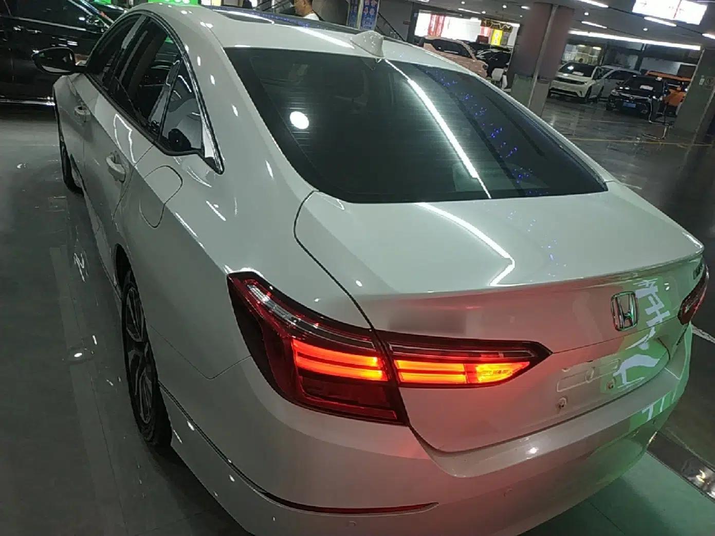 Honda Inspire 2019 260TURBO Elegant Edition China VI Emission Standard — миниатюра 5