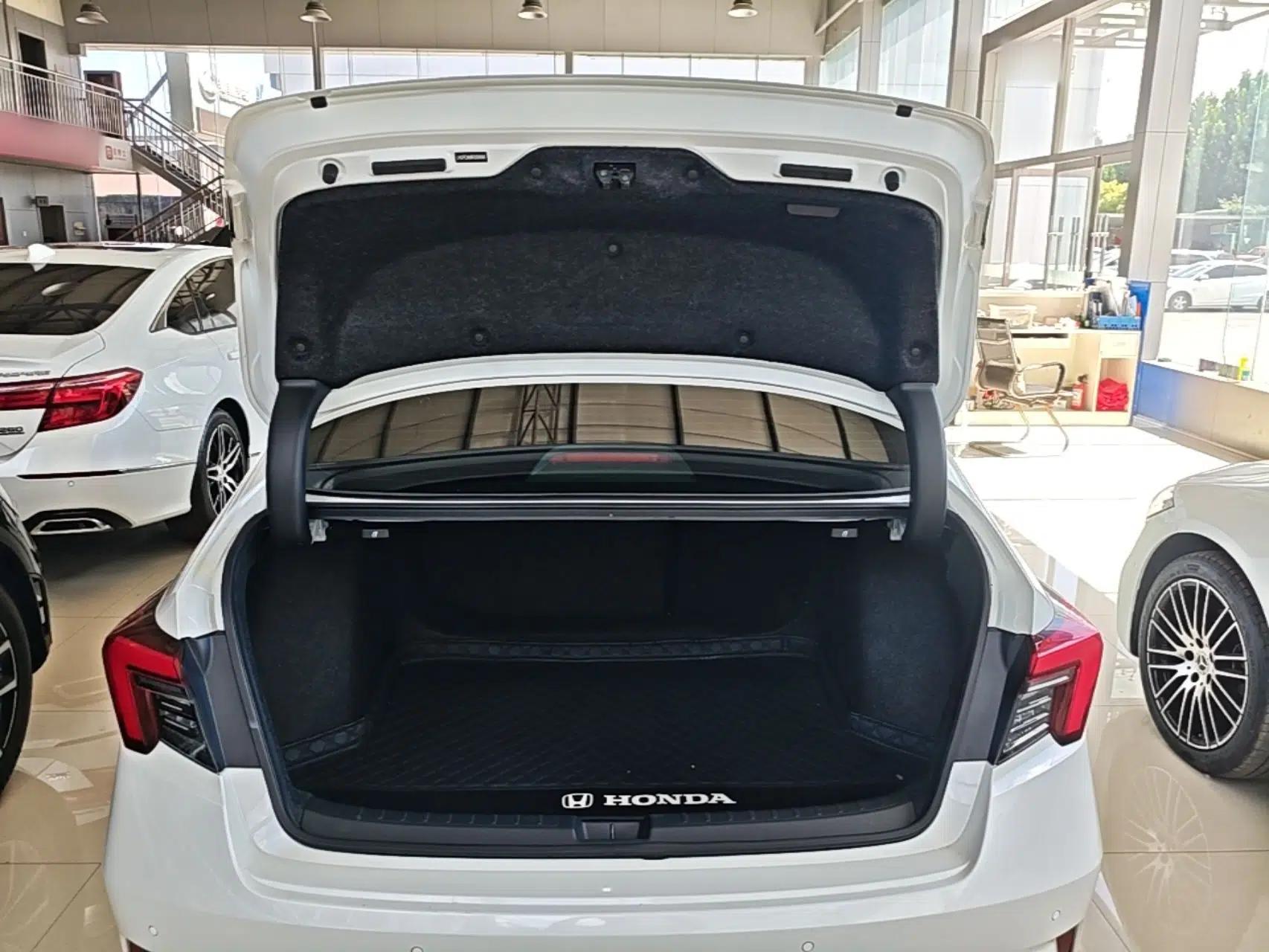 Honda Integra 2023 240TURBO CVT Smart Enjoyment Version — миниатюра 27