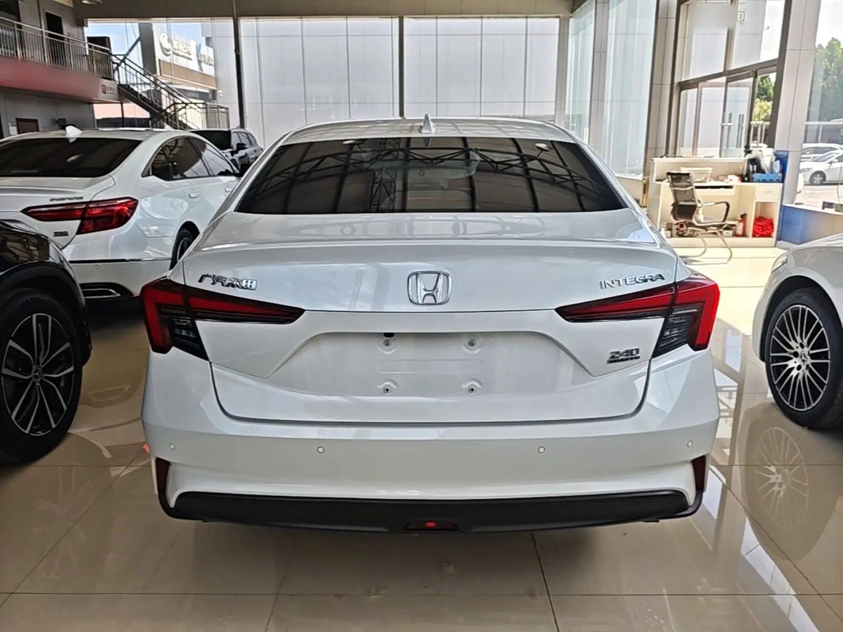 Honda Integra 2023 240TURBO CVT Smart Enjoyment Version — миниатюра 5