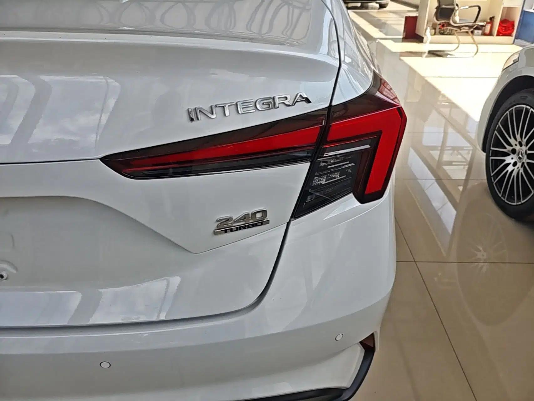 Honda Integra 2023 240TURBO CVT Smart Enjoyment Version — миниатюра 9