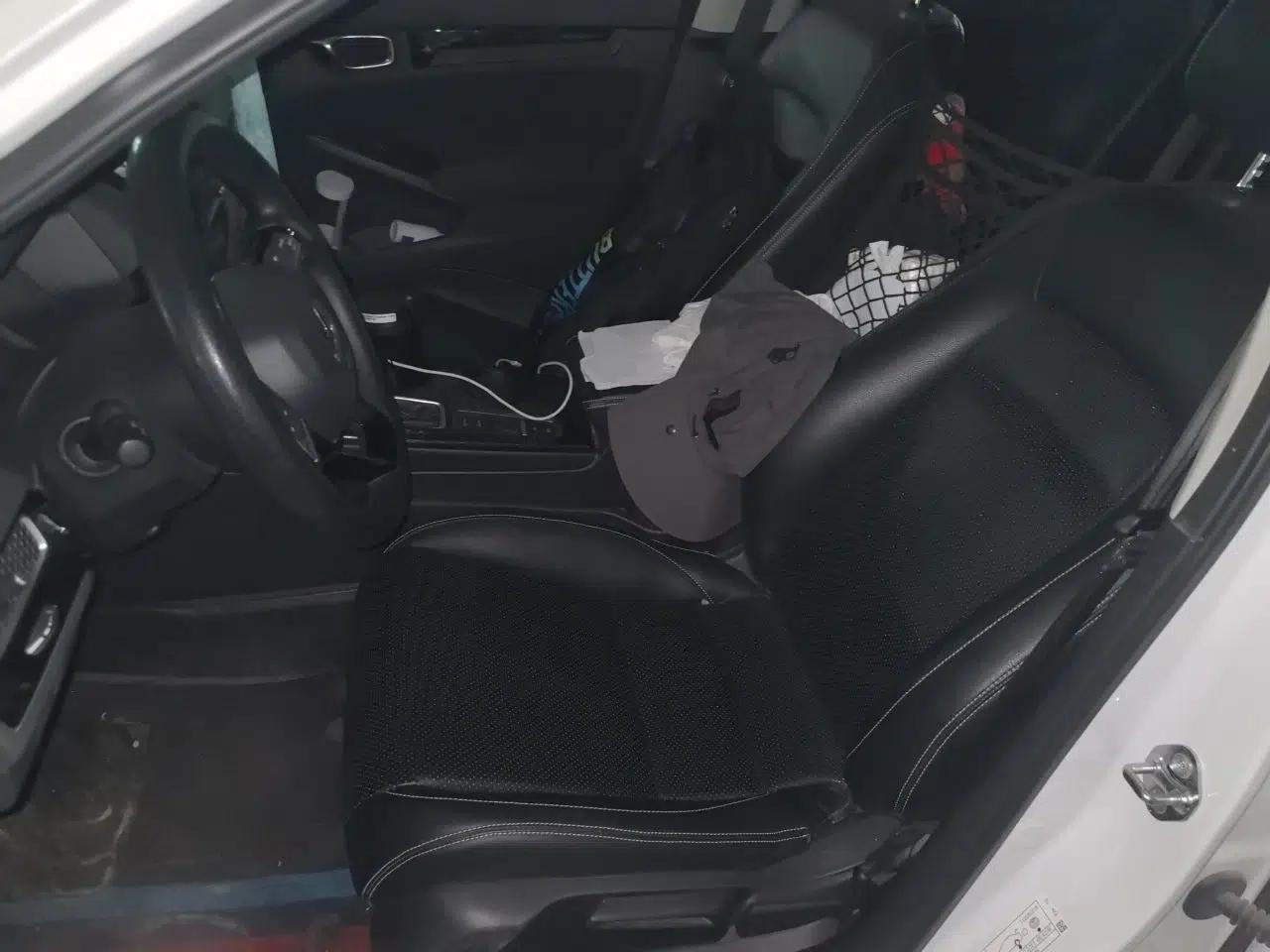 Honda Integra 2023 240TURBO CVT Tech Edition — миниатюра 15