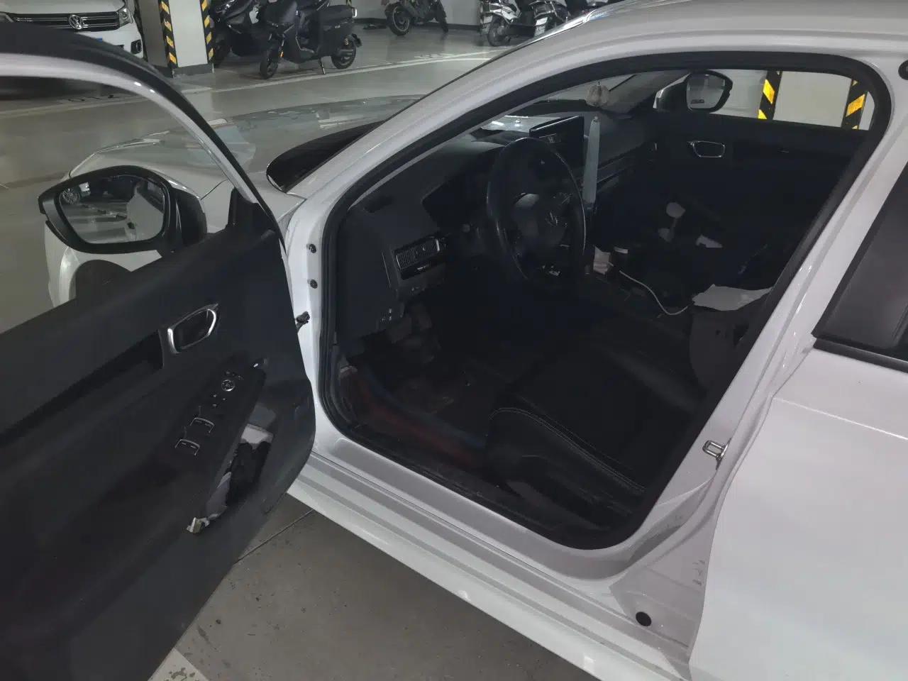 Honda Integra 2023 240TURBO CVT Tech Edition — миниатюра 16