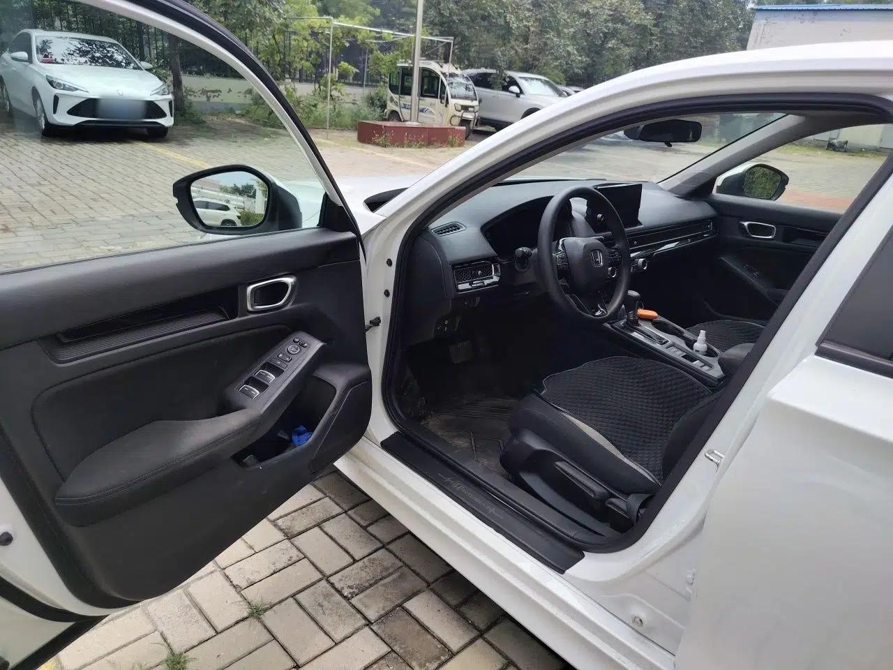 Honda Integra 2023 240TURBO CVT Tech Edition — миниатюра 16
