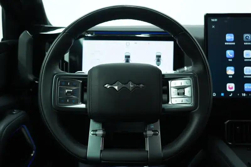 Leopard 8 2025 Smart & Brave Flagship Edition 6-seater — миниатюра 17