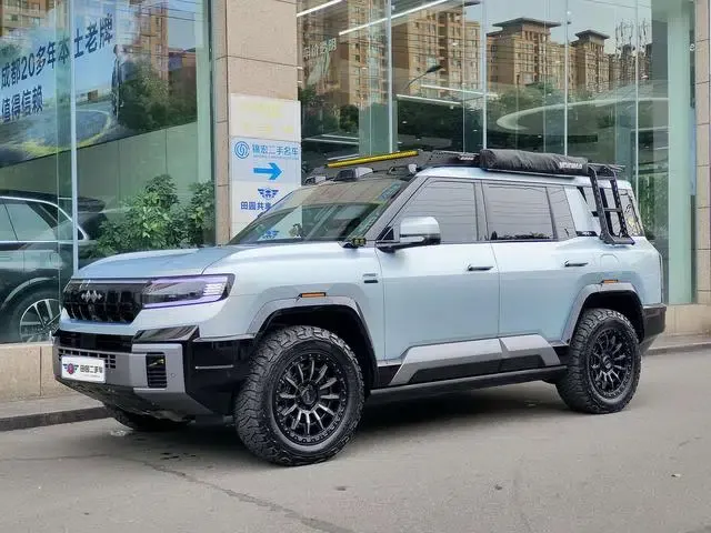 Leopard 8 2025 Smart & Brave Flagship Edition 7-Seater