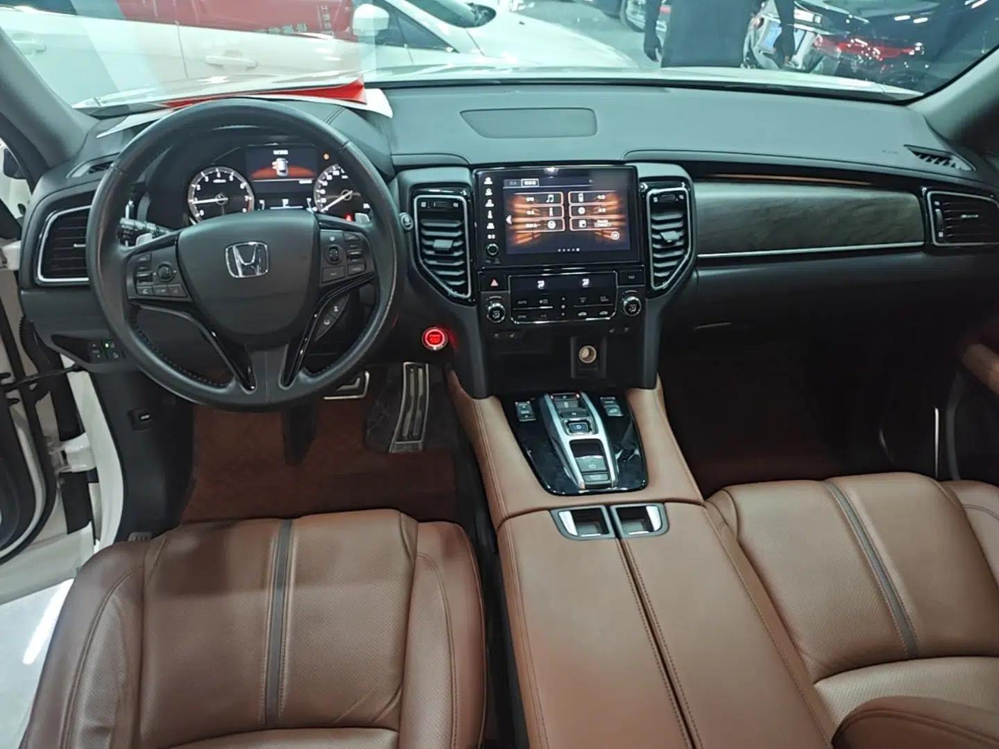 Honda UR-V 2020 370TURBO Four-Wheel Drive Prestige Edition — миниатюра 12