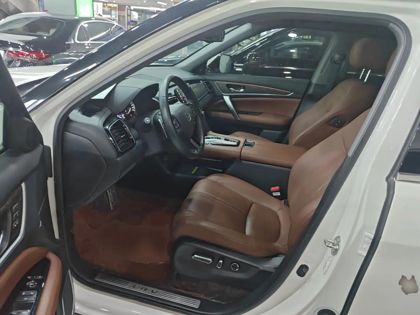 Honda UR-V 2020 370TURBO Four-Wheel Drive Prestige Edition — миниатюра 17