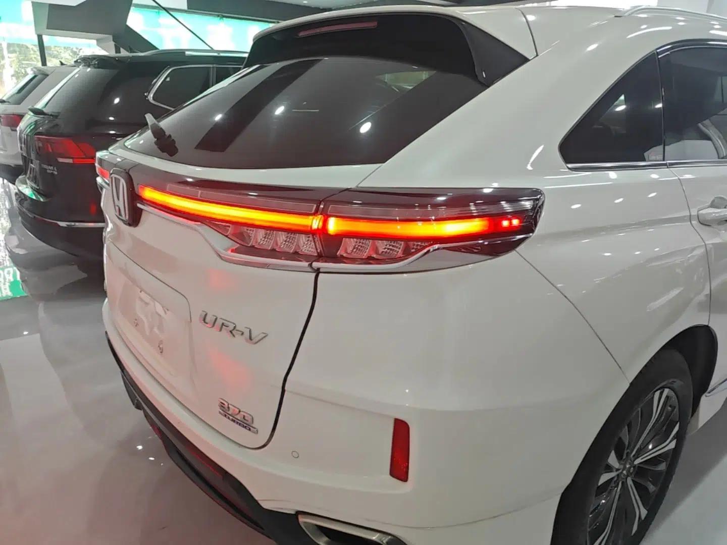 Honda UR-V 2020 370TURBO Four-Wheel Drive Prestige Edition — миниатюра 9