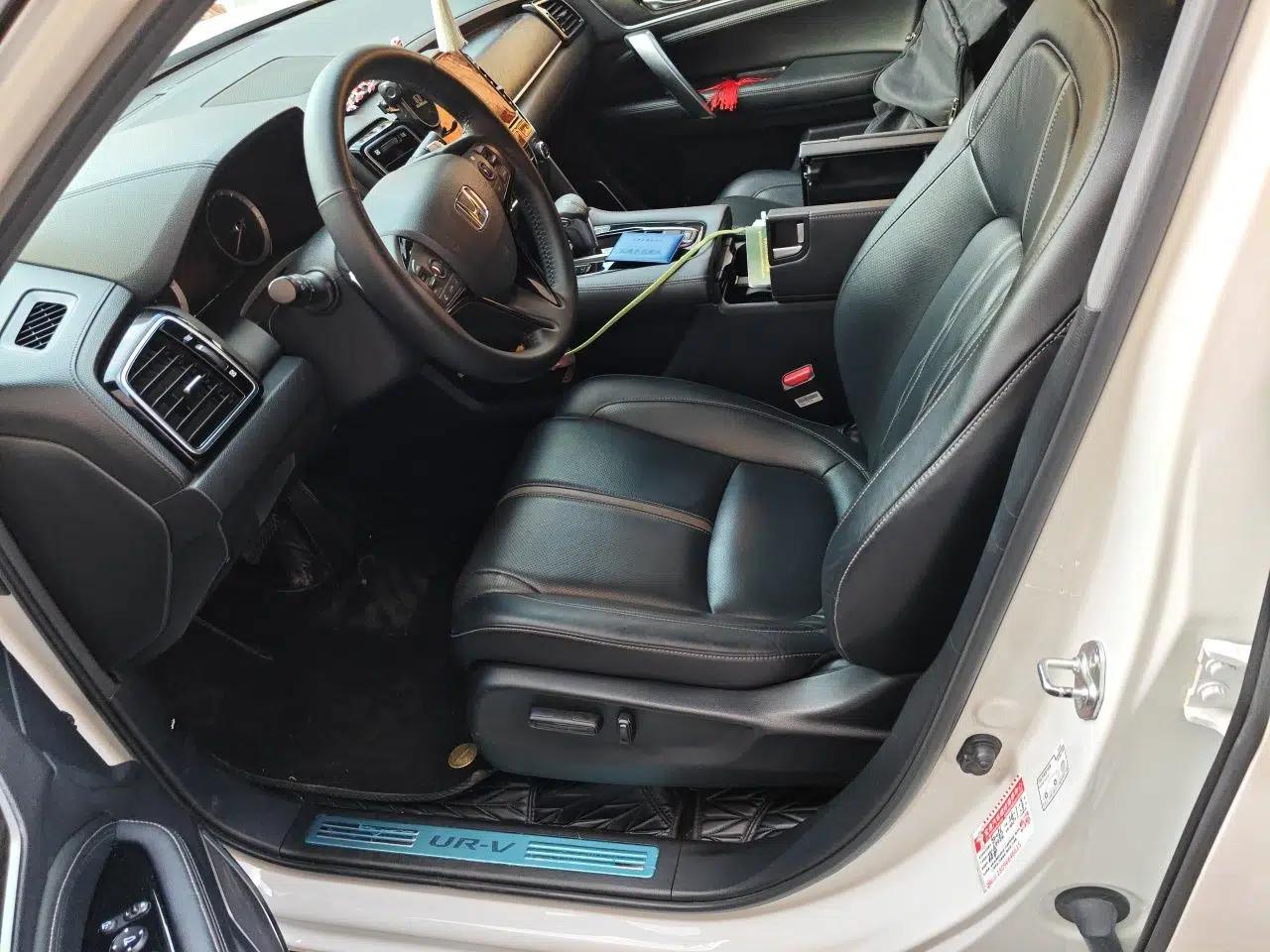 Honda UR-V 2020 240TURBO Two-Wheel Drive Zhiyue Version — миниатюра 15