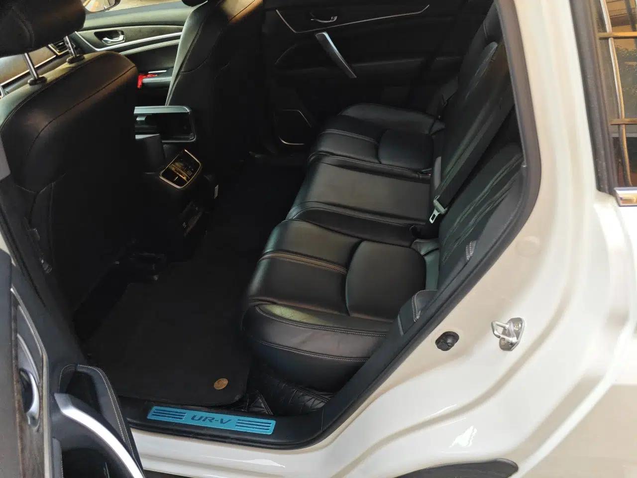 Honda UR-V 2020 240TURBO Two-Wheel Drive Zhiyue Version — миниатюра 17