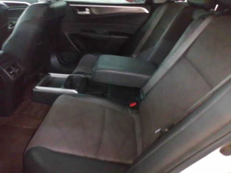 Honda Jade 2014 1.8L Automatic Comfort Elite Version 5 Seats — миниатюра 20
