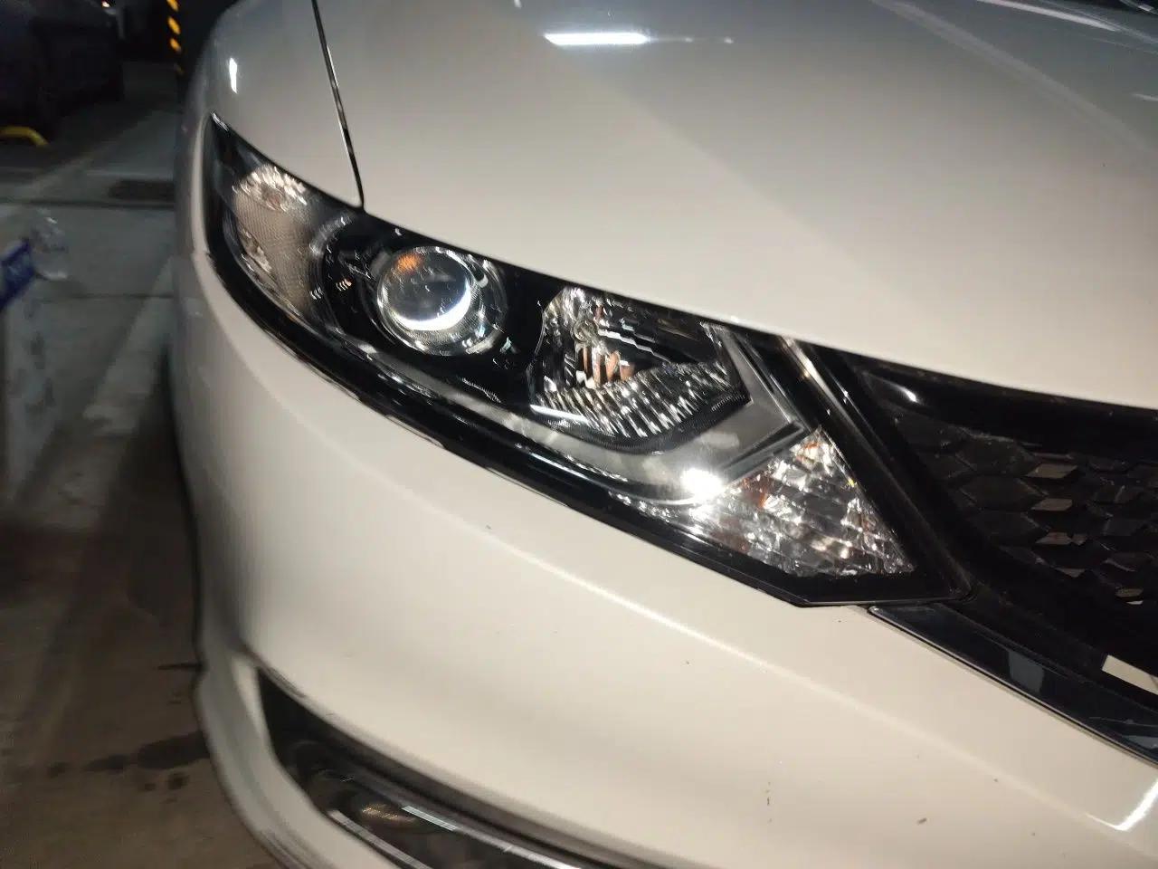 Honda Jade 2016 1.8L Automatic Comfort Elite Version 5 Seats — миниатюра 7