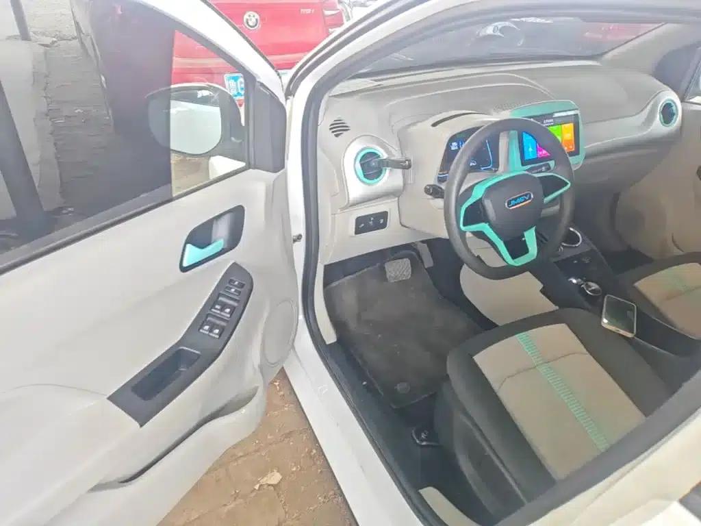 Yizhi EV2 2024 Model 201km Comfort — миниатюра 16