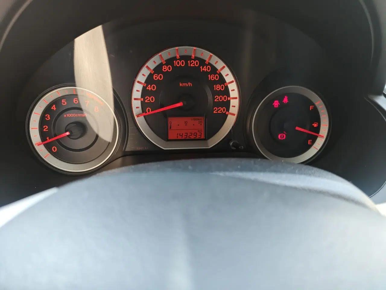Honda City Classic 2011 1.5L Manual Elite Edition — миниатюра 12