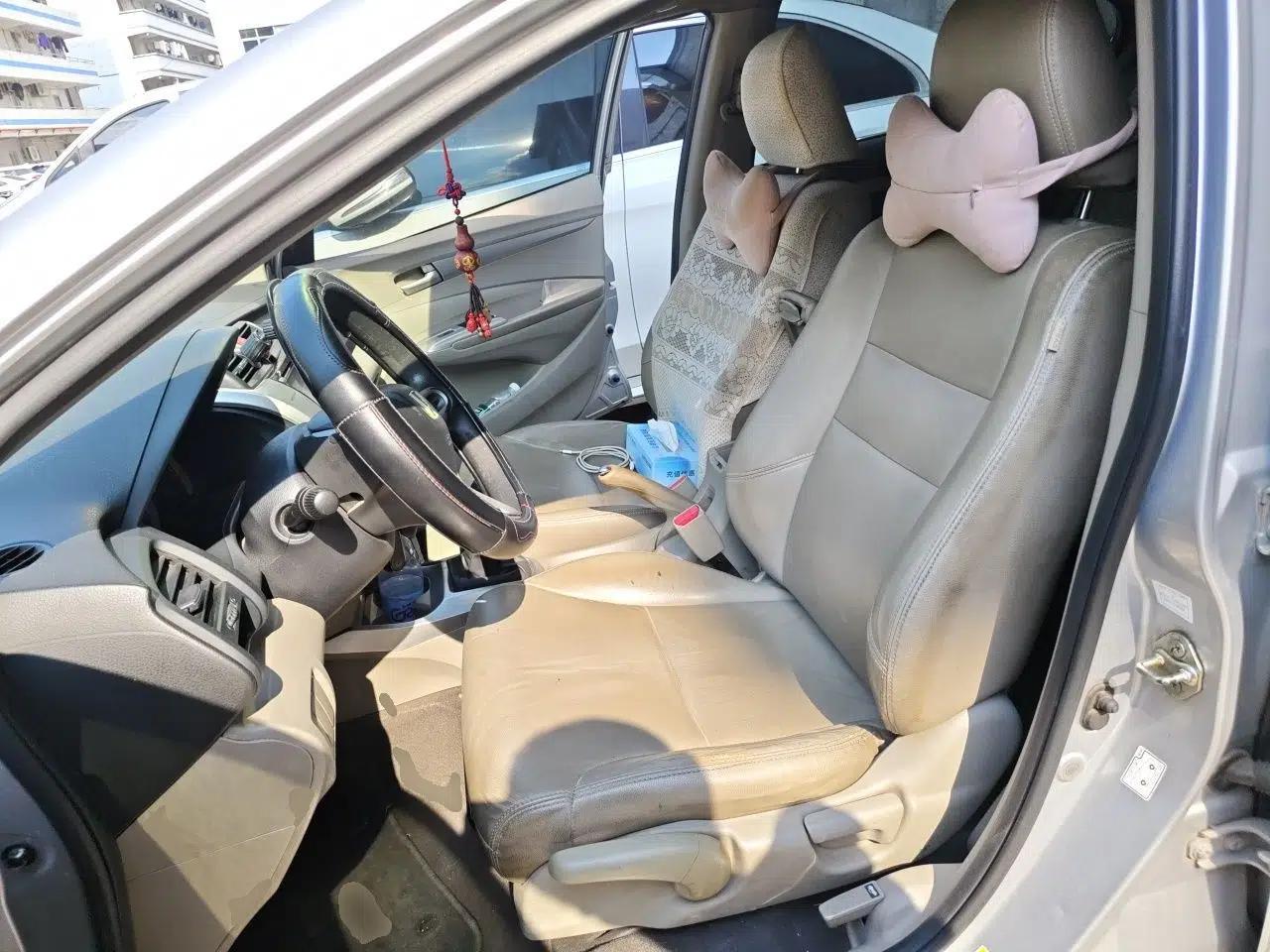 Honda City Classic 2011 1.5L Manual Elite Edition — миниатюра 15