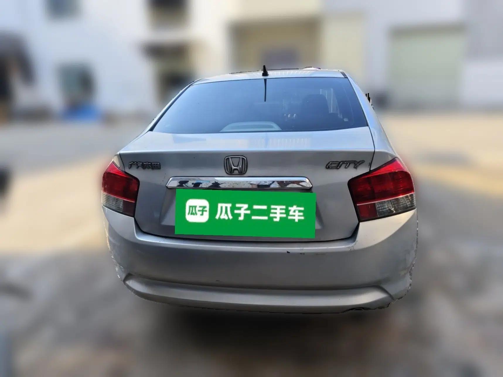 Honda City Classic 2011 1.5L Manual Elite Edition — миниатюра 5