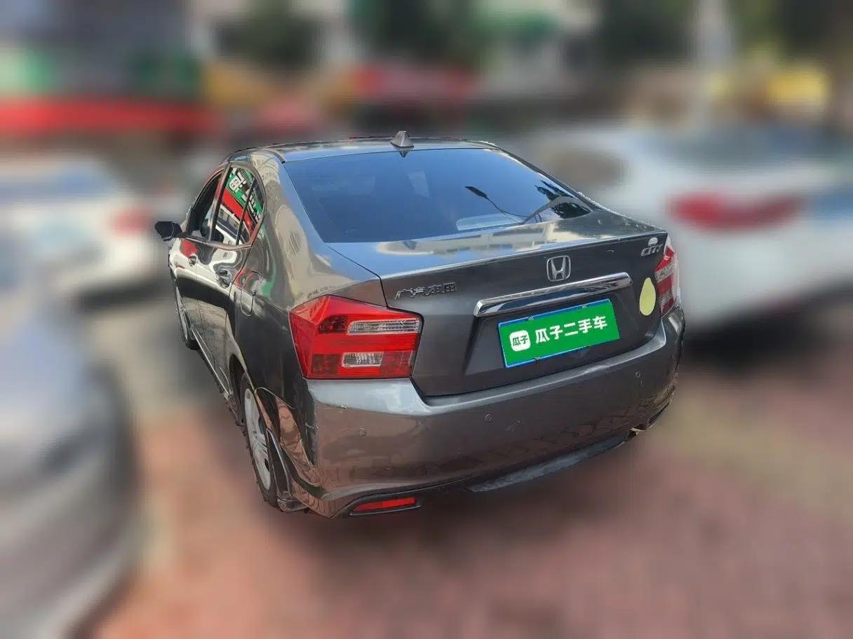 Honda City Classic 2012 1.5L manual Comfort version — миниатюра 4