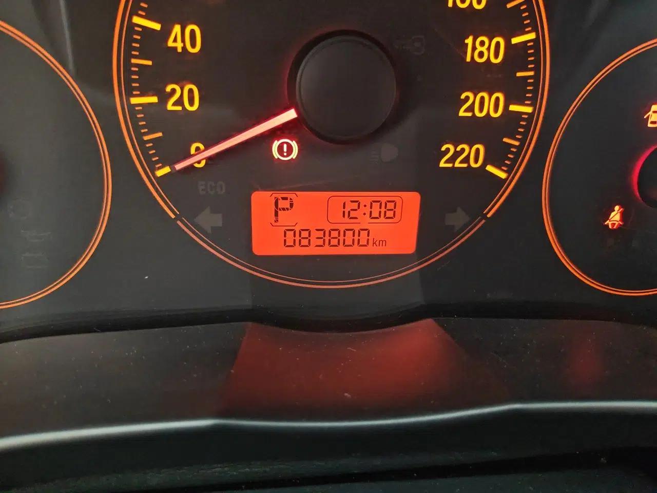 Honda City 2015 1.5L CVT Comfort Version — миниатюра 12