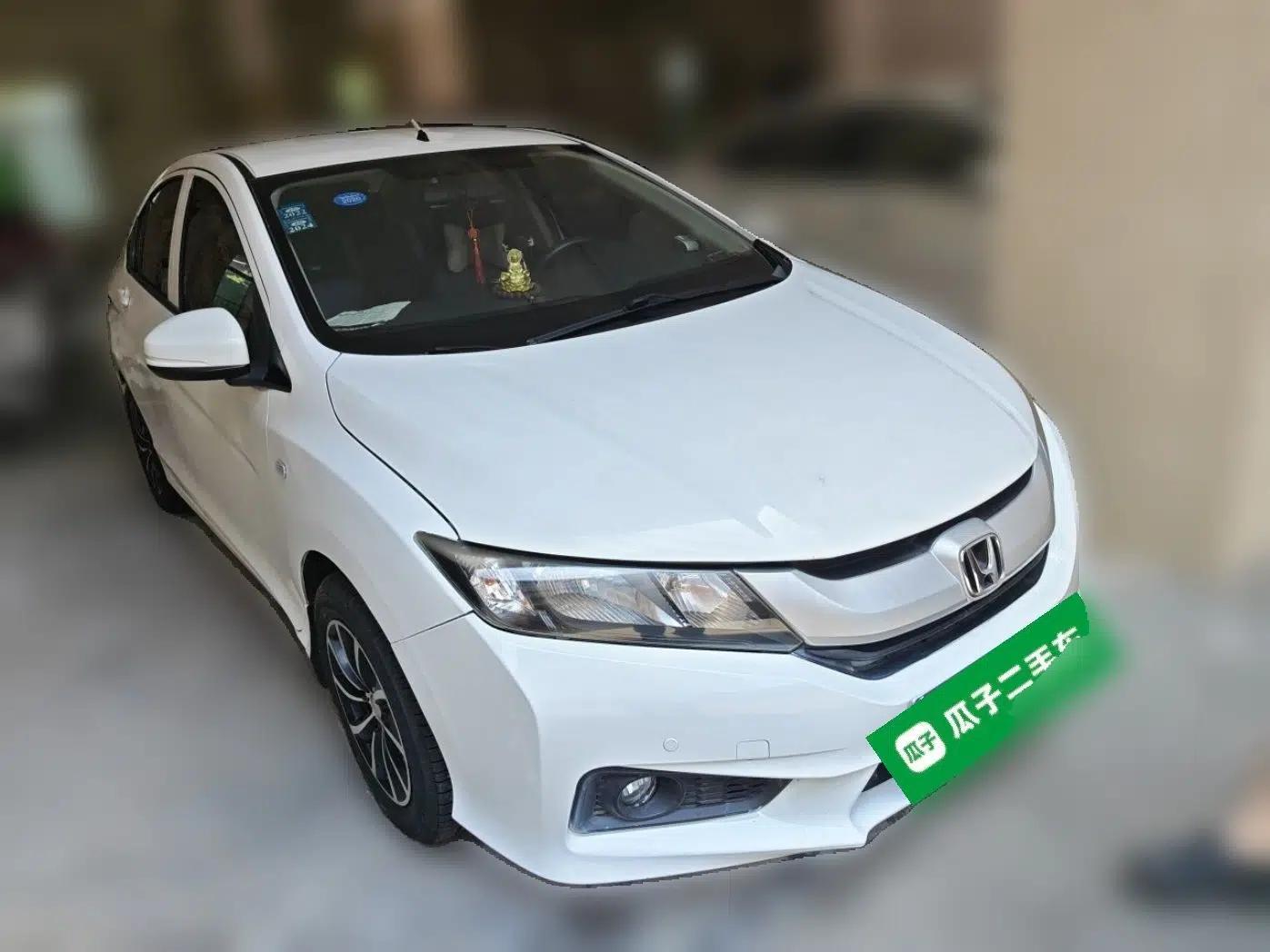 Honda City 2015 1.5L CVT Comfort Version — миниатюра 3
