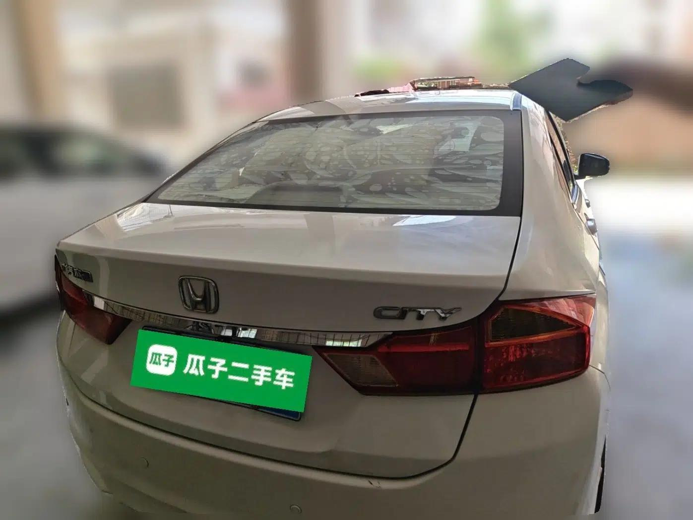 Honda City 2015 1.5L CVT Comfort Version — миниатюра 5