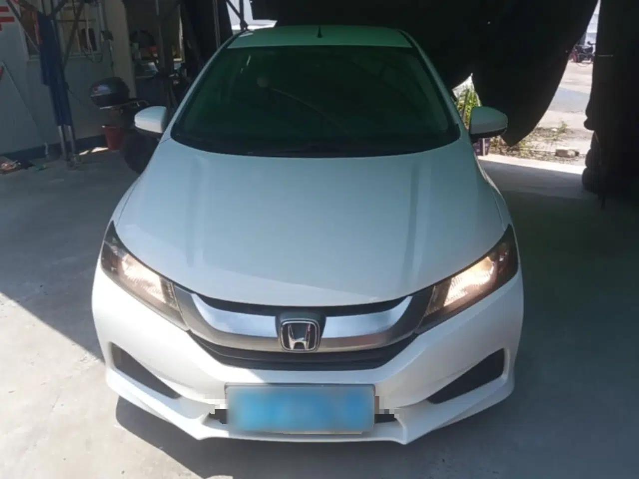 Honda City 2015 1.5L CVT Comfort Version — миниатюра 2