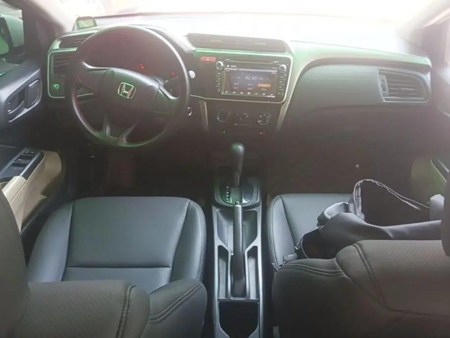 Honda City 2015 1.5L CVT Comfort Version — миниатюра 17