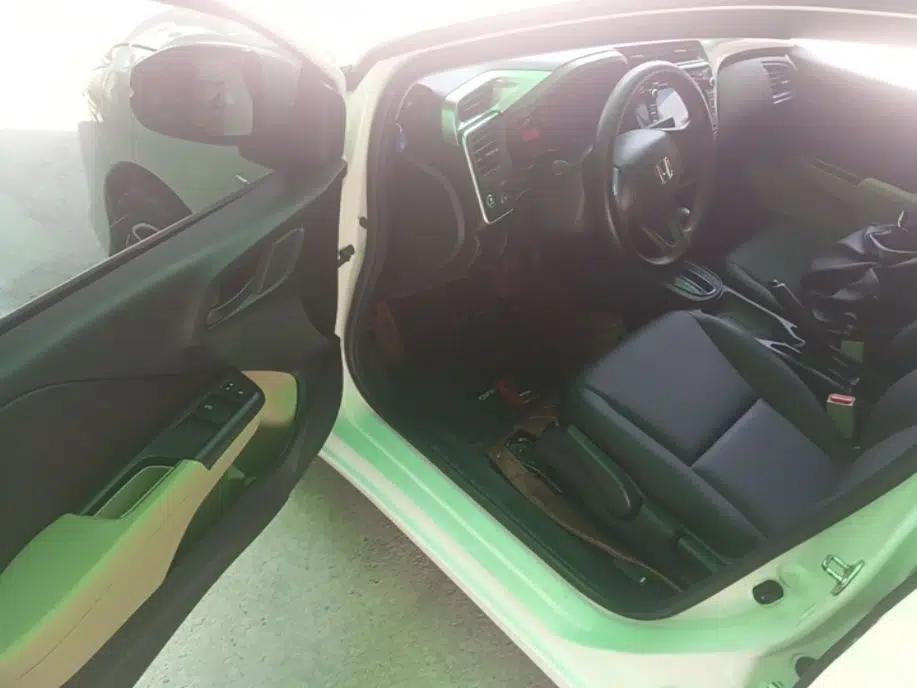Honda City 2015 1.5L CVT Comfort Version — миниатюра 23
